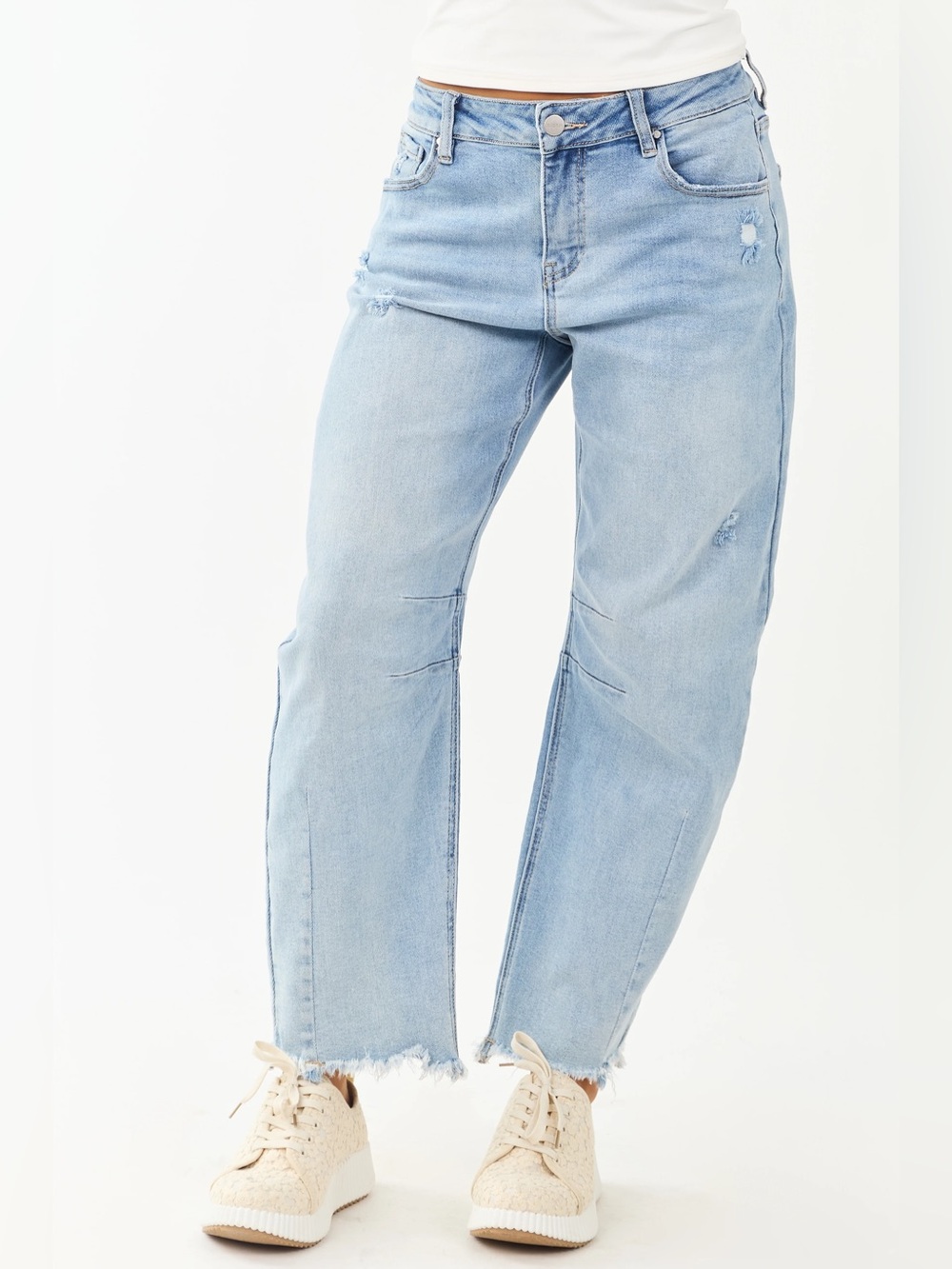 Risen Jeans | raw hem barrel leg jeans